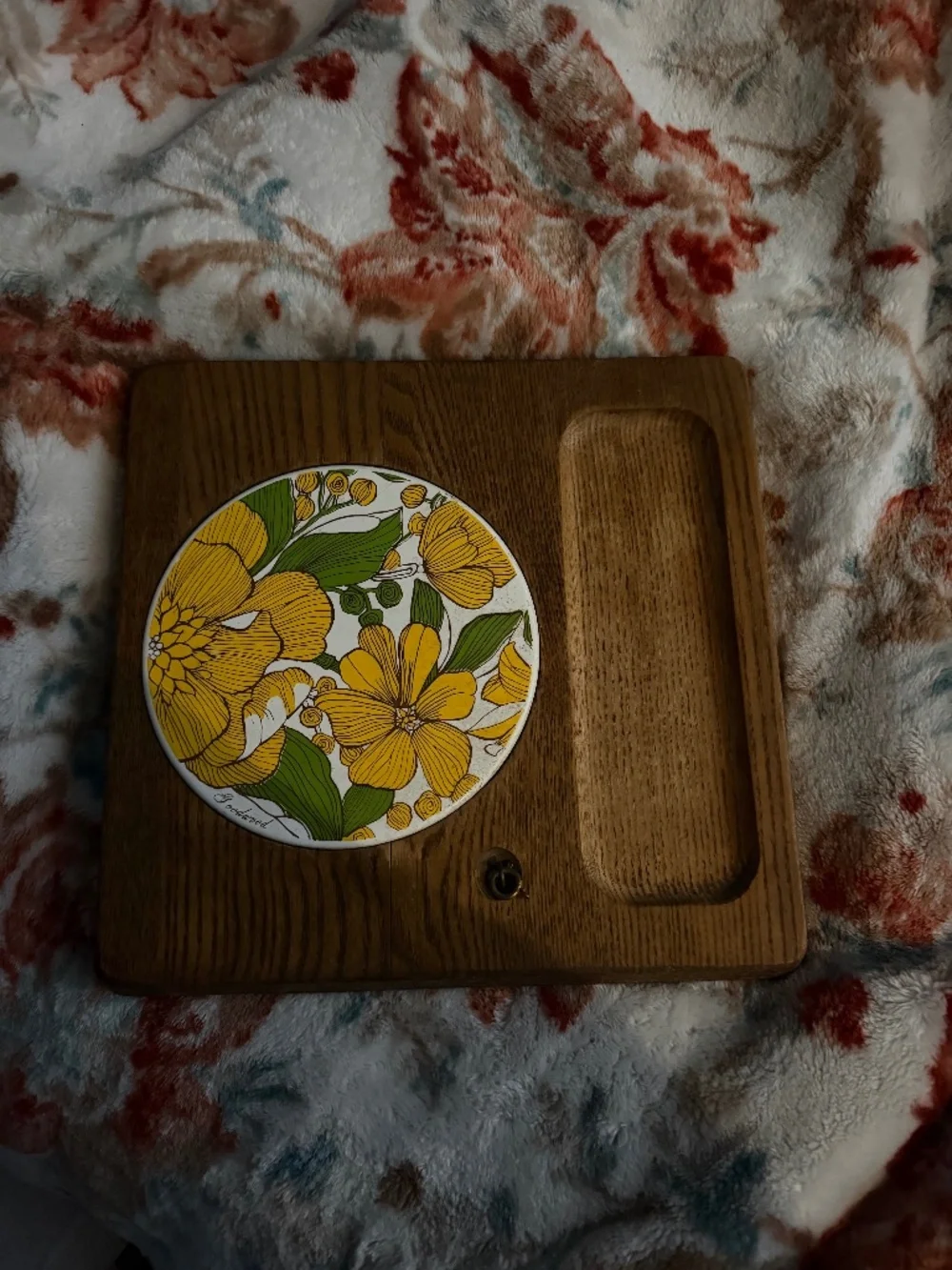 vintage Goodwood wooden cheese and cracker board